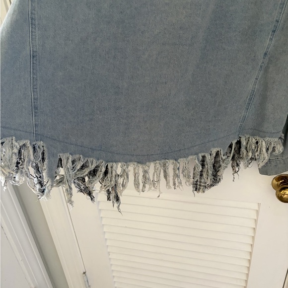 Denim Shacket - Picture 5 of 5